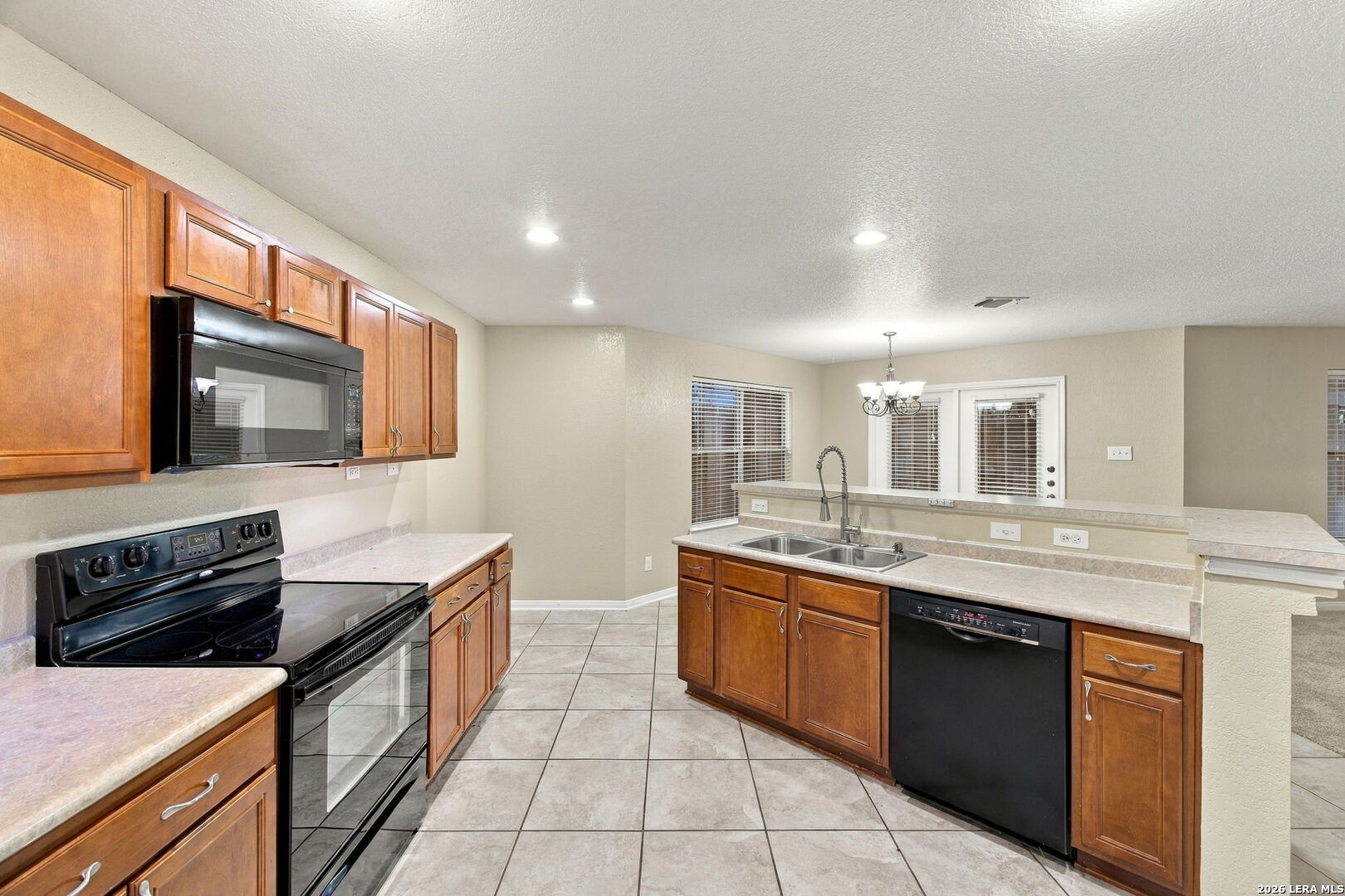 6775 Wayman Ridge Live Oak TX 78233