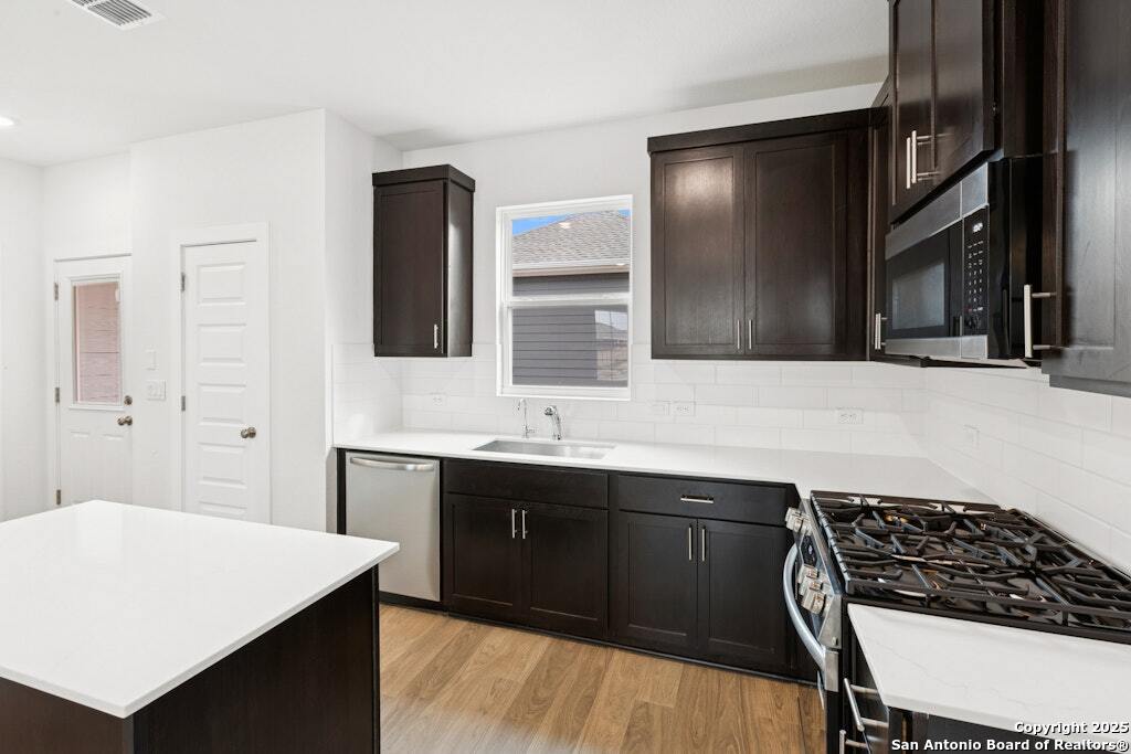 123 Trifle Trail New Braunfels TX 78130
