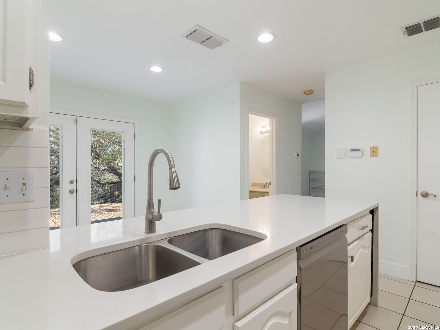 1913 Creek Mountain San Antonio TX 78259