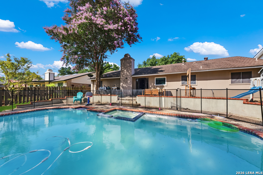 16514 Fox Knoll San Antonio TX 78247