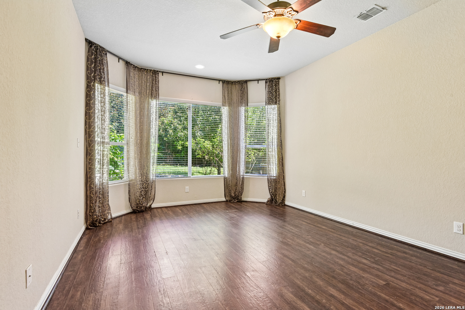 1903 Roaring Fork San Antonio TX 78260