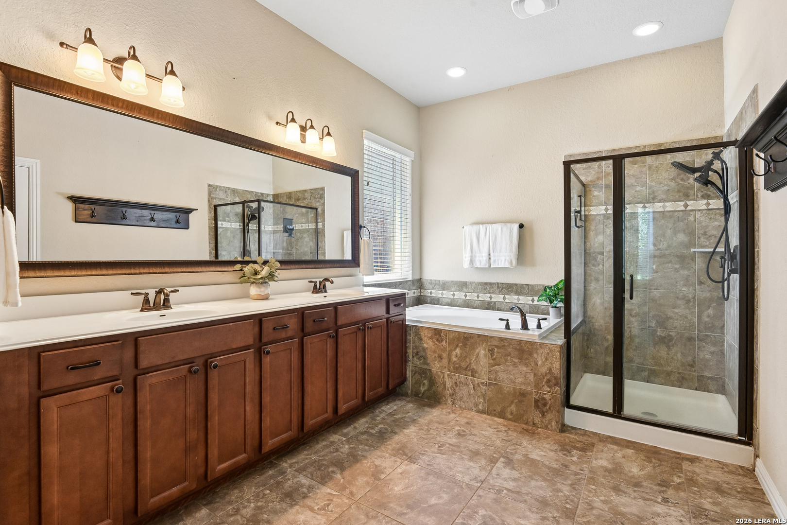 1903 Roaring Fork San Antonio TX 78260