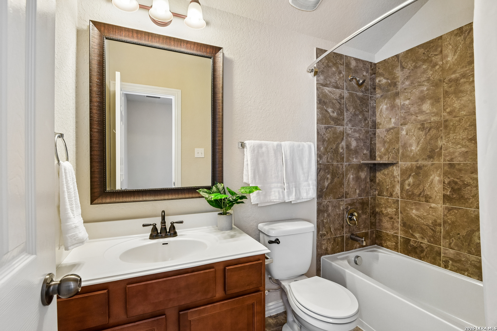1903 Roaring Fork San Antonio TX 78260