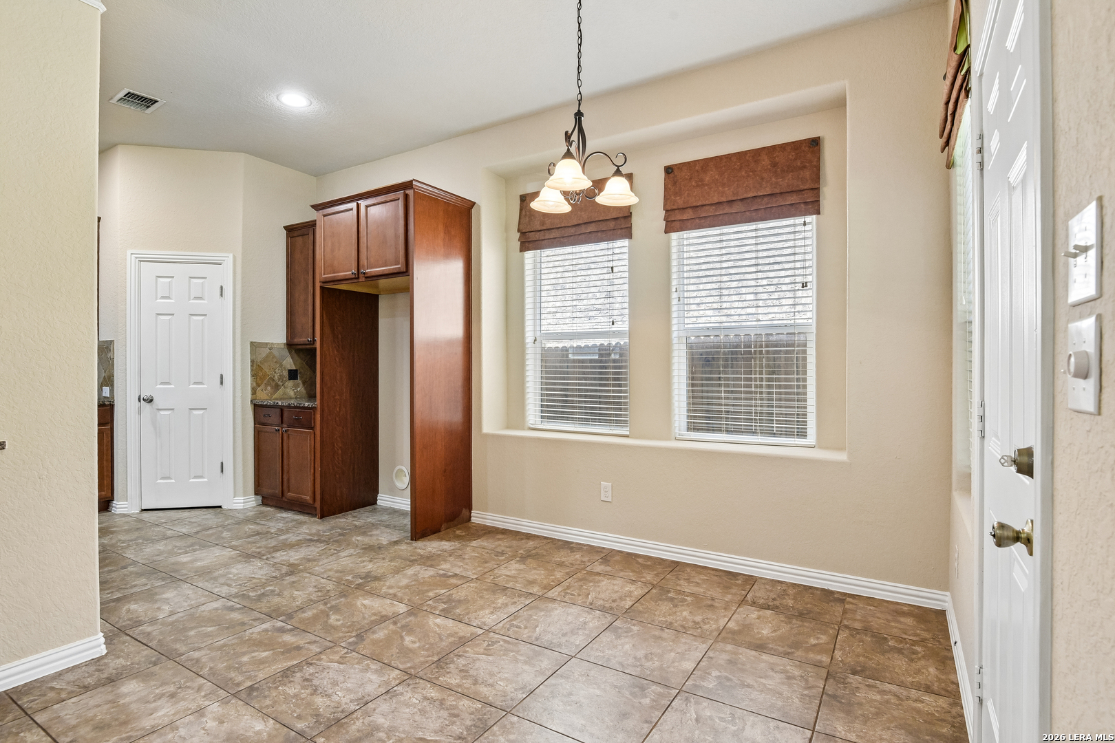 1903 Roaring Fork San Antonio TX 78260