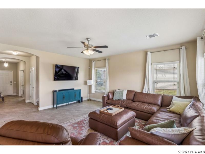 2727 Wheatfield Way New Braunfels TX 78130