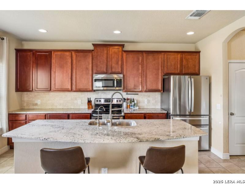 2727 Wheatfield Way New Braunfels TX 78130