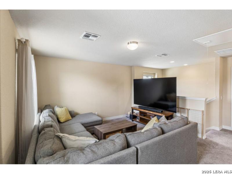 2727 Wheatfield Way New Braunfels TX 78130