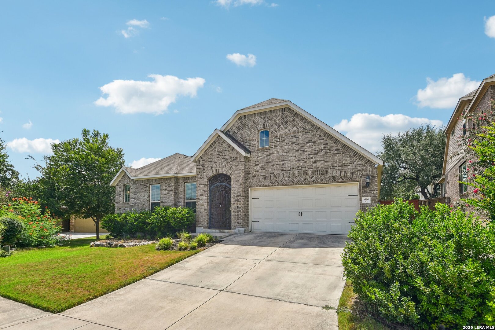 1610 Nightshade San Antonio TX 78260