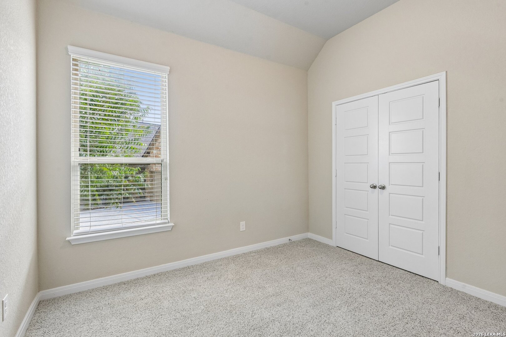 1610 Nightshade San Antonio TX 78260