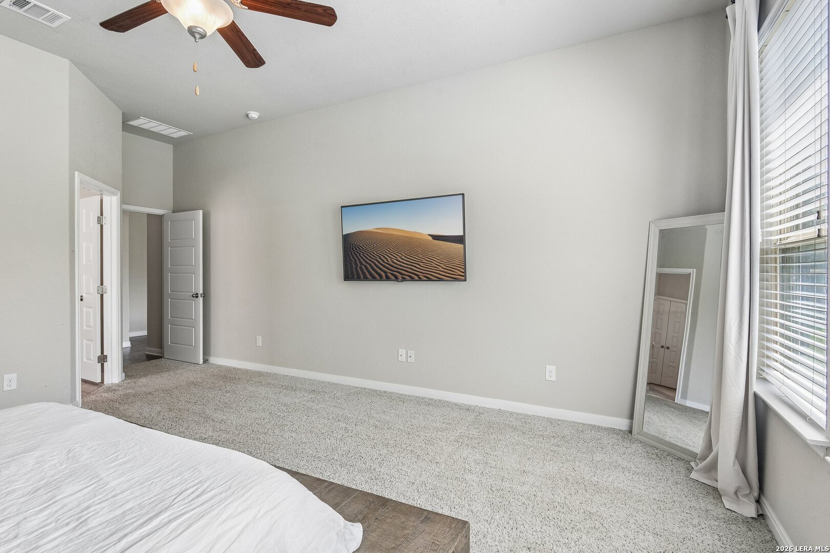 1610 Nightshade San Antonio TX 78260