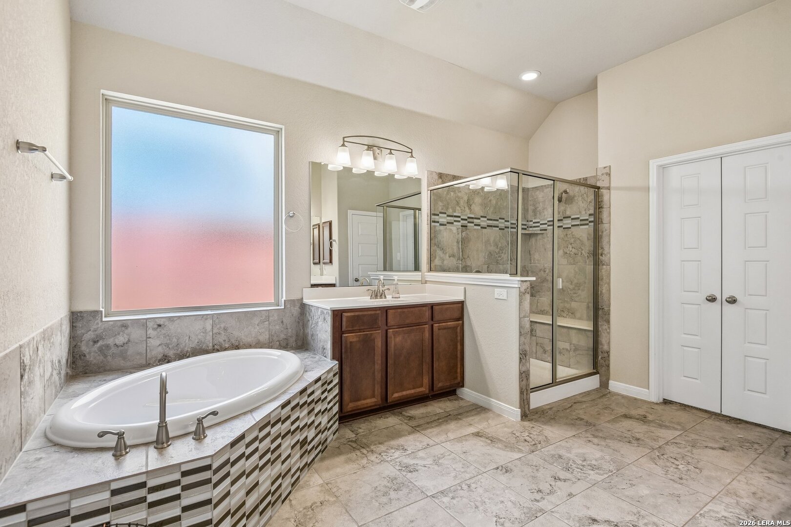 1610 Nightshade San Antonio TX 78260