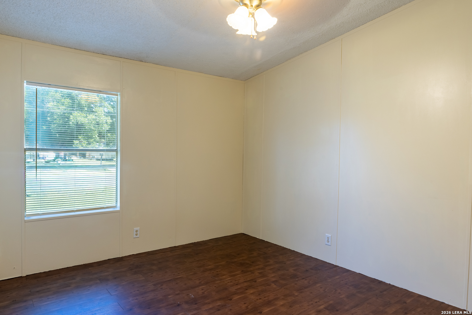 702 N 11th Street Junction TX 76849