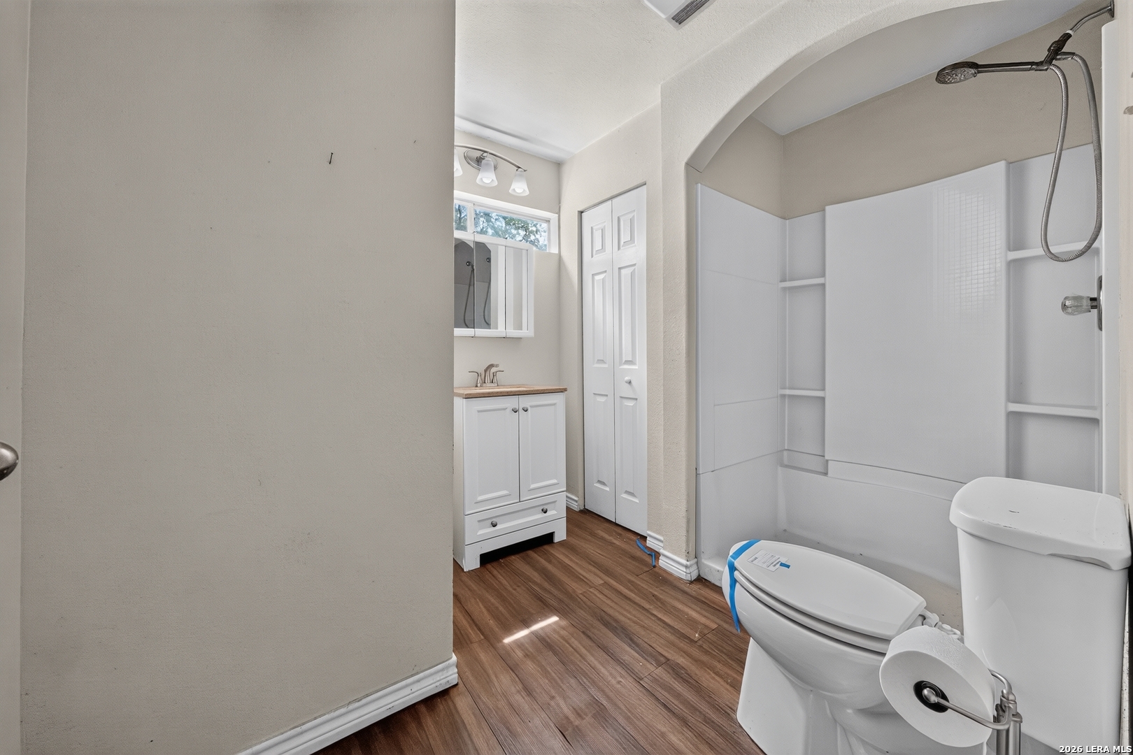 2107 El Jardin San Antonio TX 78237