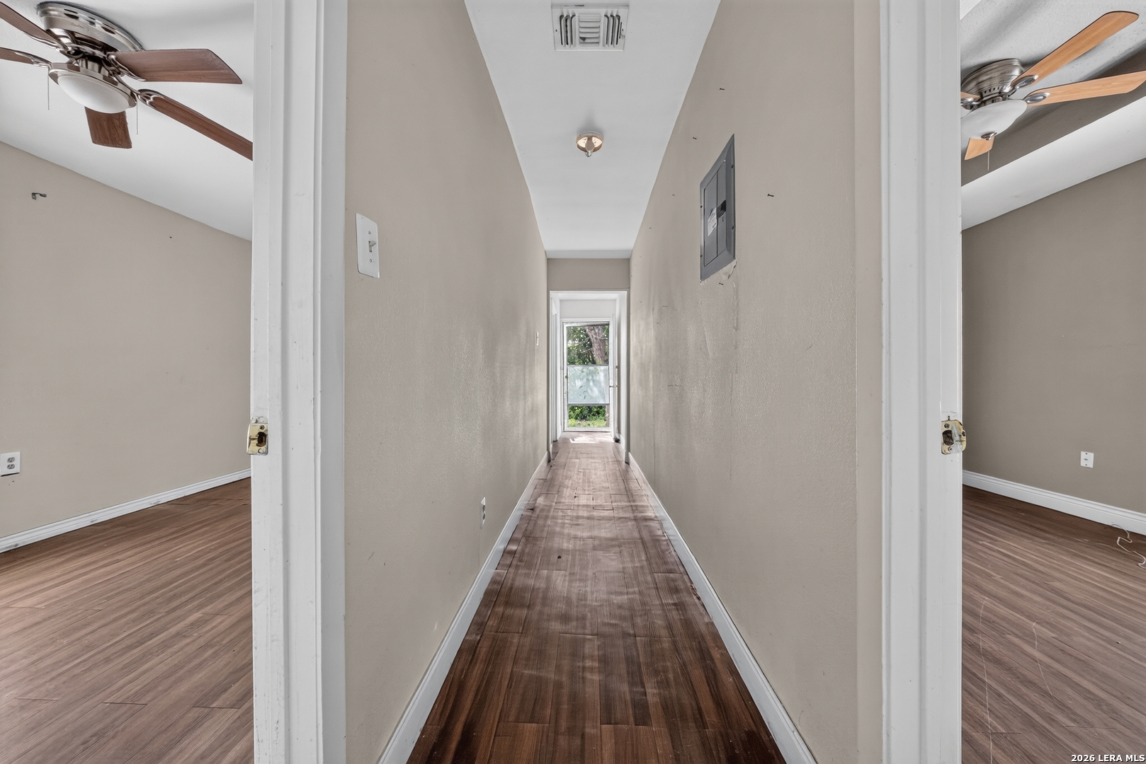 2107 El Jardin San Antonio TX 78237