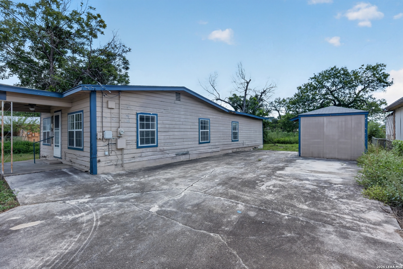 2107 El Jardin San Antonio TX 78237