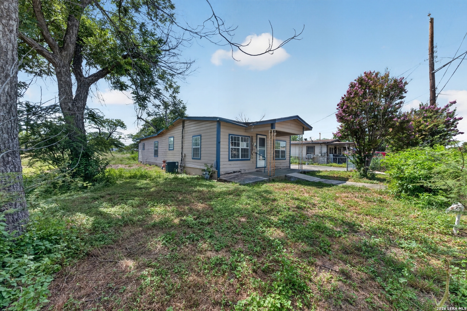 2107 El Jardin San Antonio TX 78237