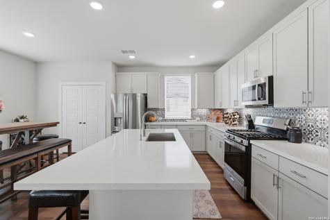9227 Stillwater Pass San Antonio TX 78254