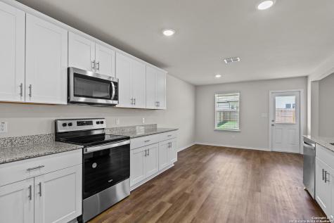 5168 Bay Breeze San Antonio TX 78245