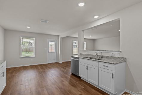 5168 Bay Breeze San Antonio TX 78245