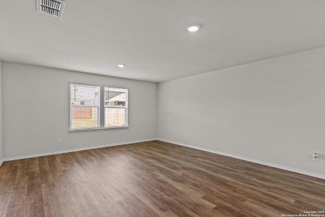 5168 Bay Breeze San Antonio TX 78245
