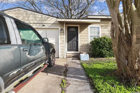 1630 W 6th Street Freeport TX 77541
