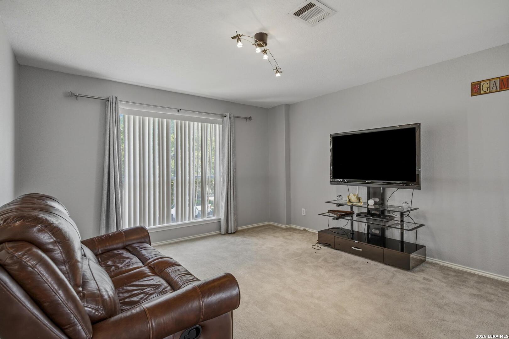 8943 Burnt Path Helotes TX 78023