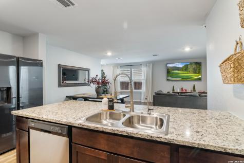 13511 Waxman Spark San Antonio TX 78252