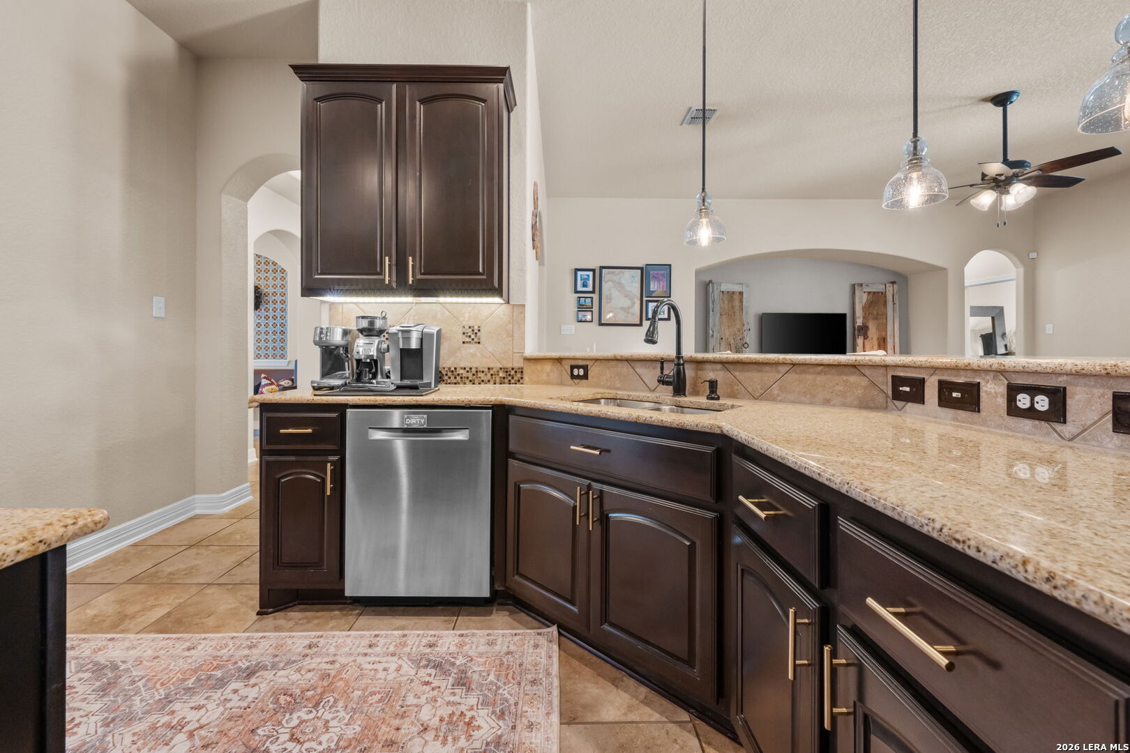 6616 Ivy Dove Schertz TX 78154