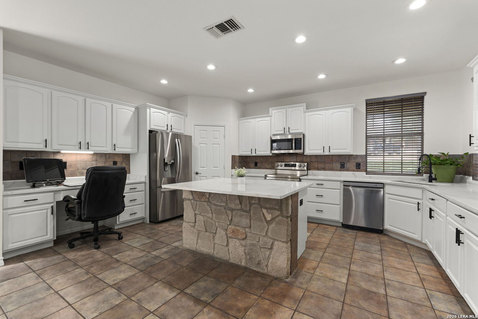 25822 Harmony Hollow San Antonio TX 78260