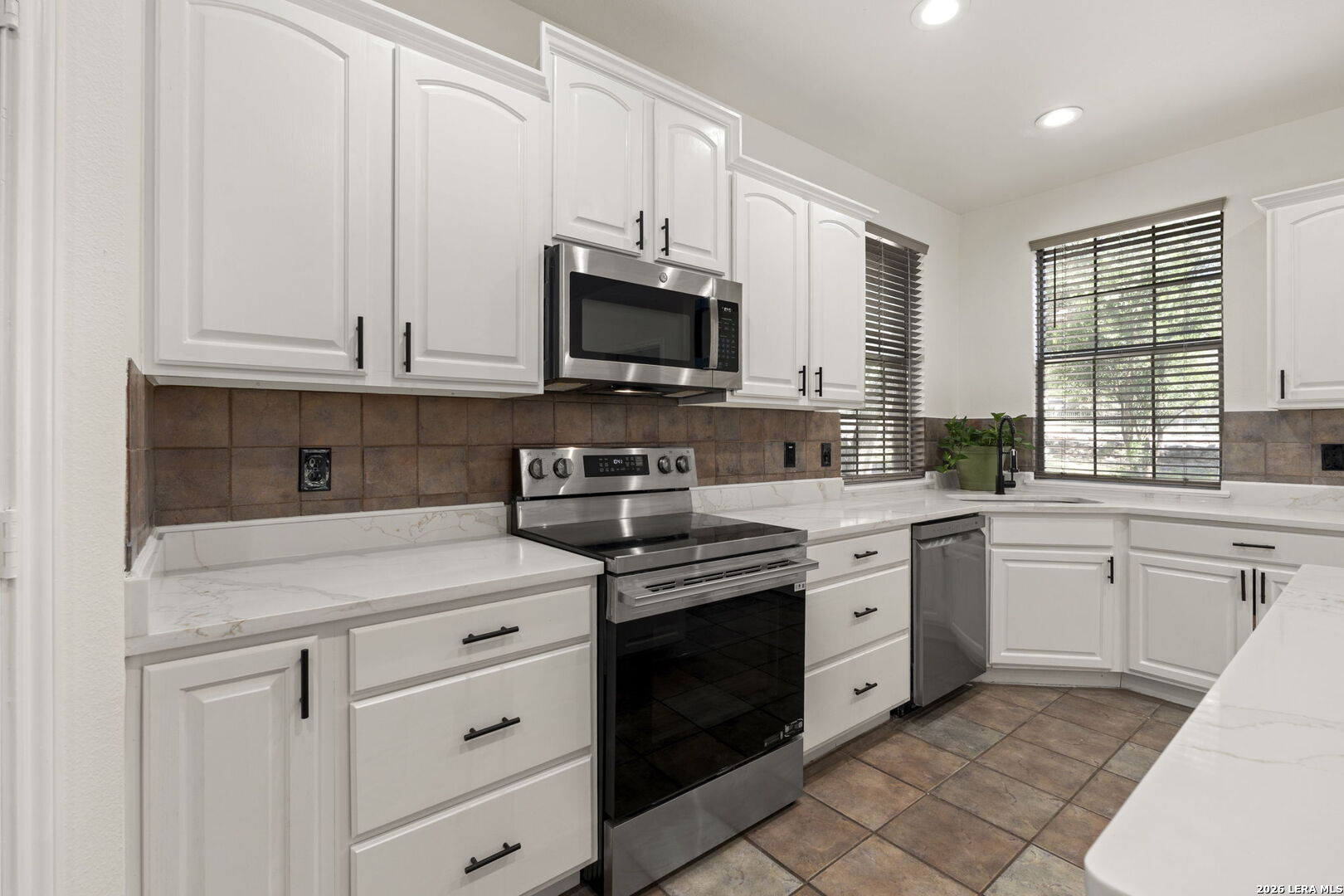 25822 Harmony Hollow San Antonio TX 78260