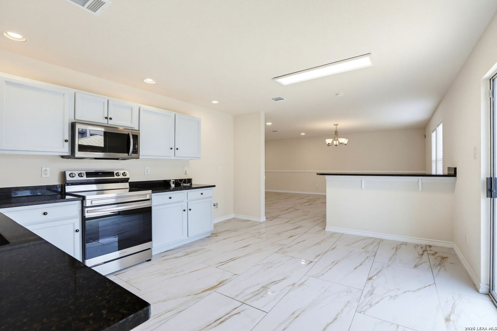 9226 Beech Grove San Antonio TX 78245