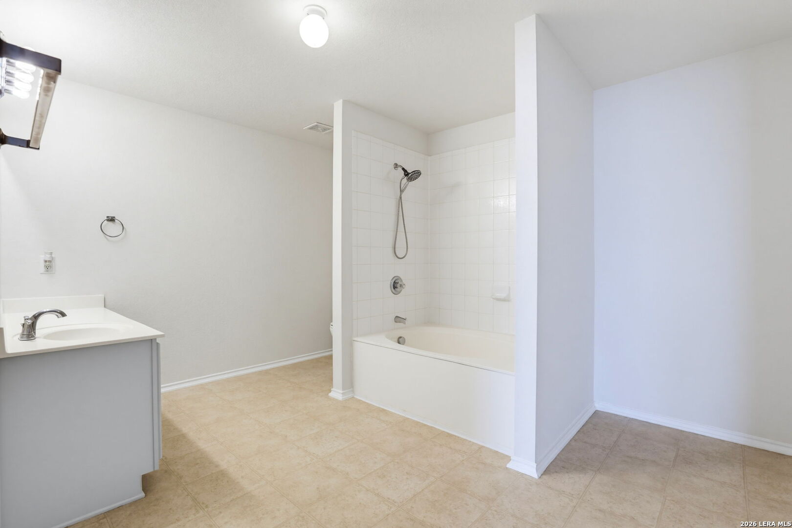 9226 Beech Grove San Antonio TX 78245