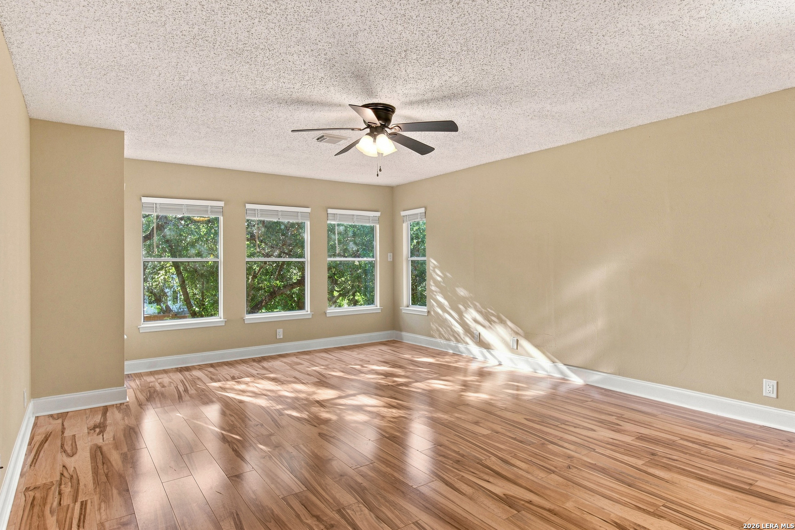 11623 Gulf Station Helotes TX 78023