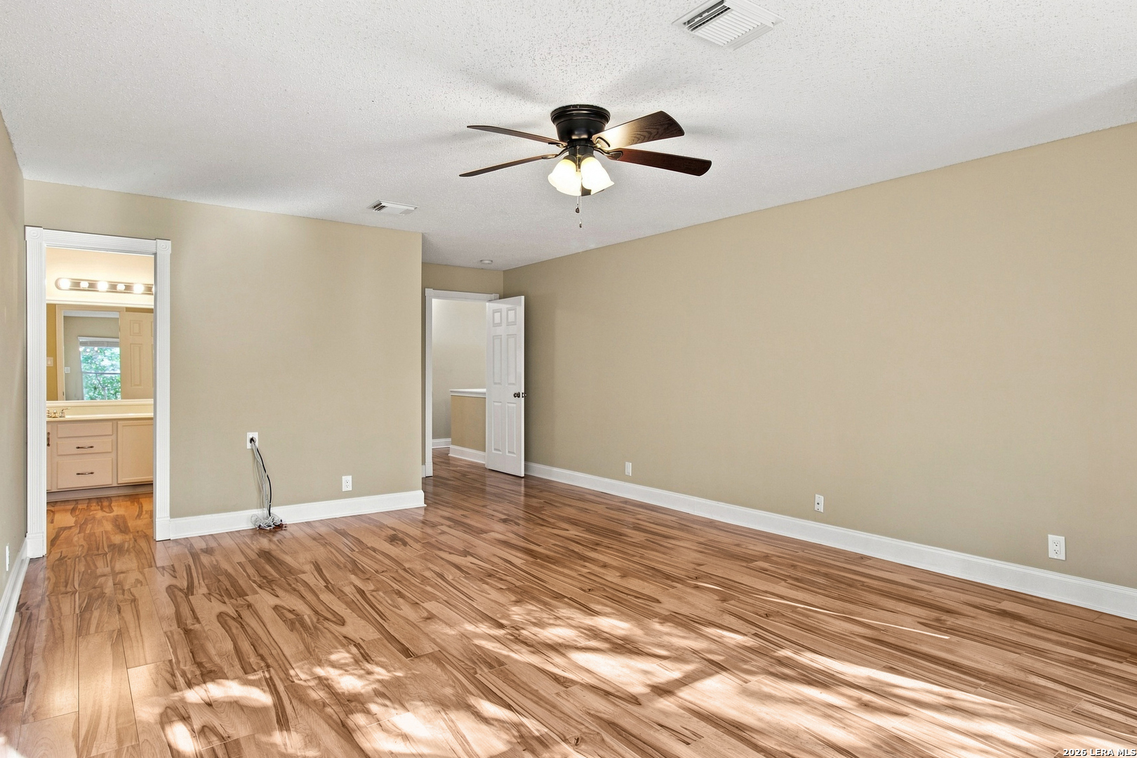 11623 Gulf Station Helotes TX 78023