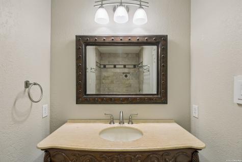 741 County Road 351 Hondo TX 78861