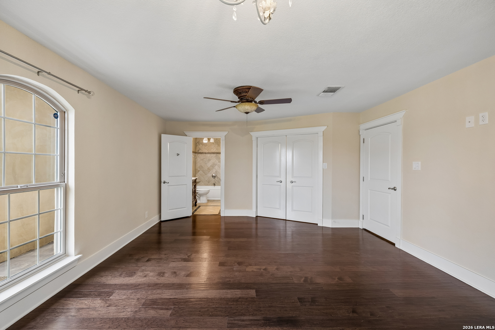 741 County Road 351 Hondo TX 78861