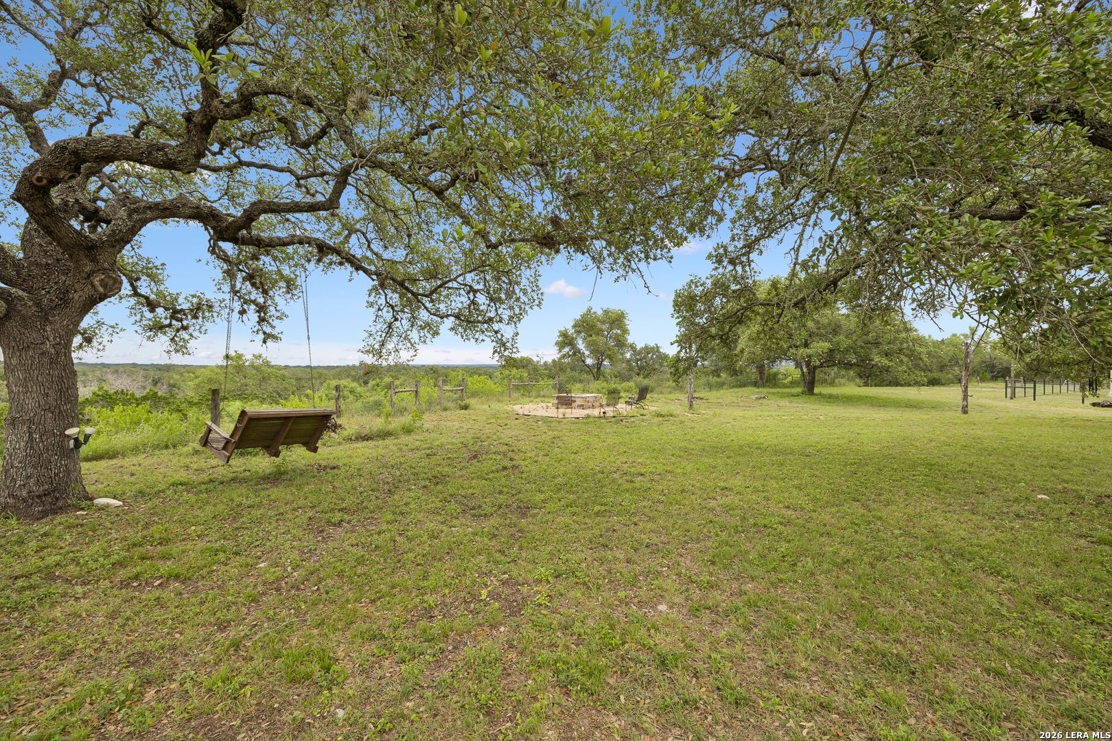 741 County Road 351 Hondo TX 78861