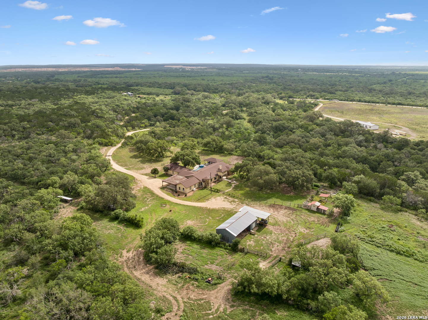 741 County Road 351 Hondo TX 78861