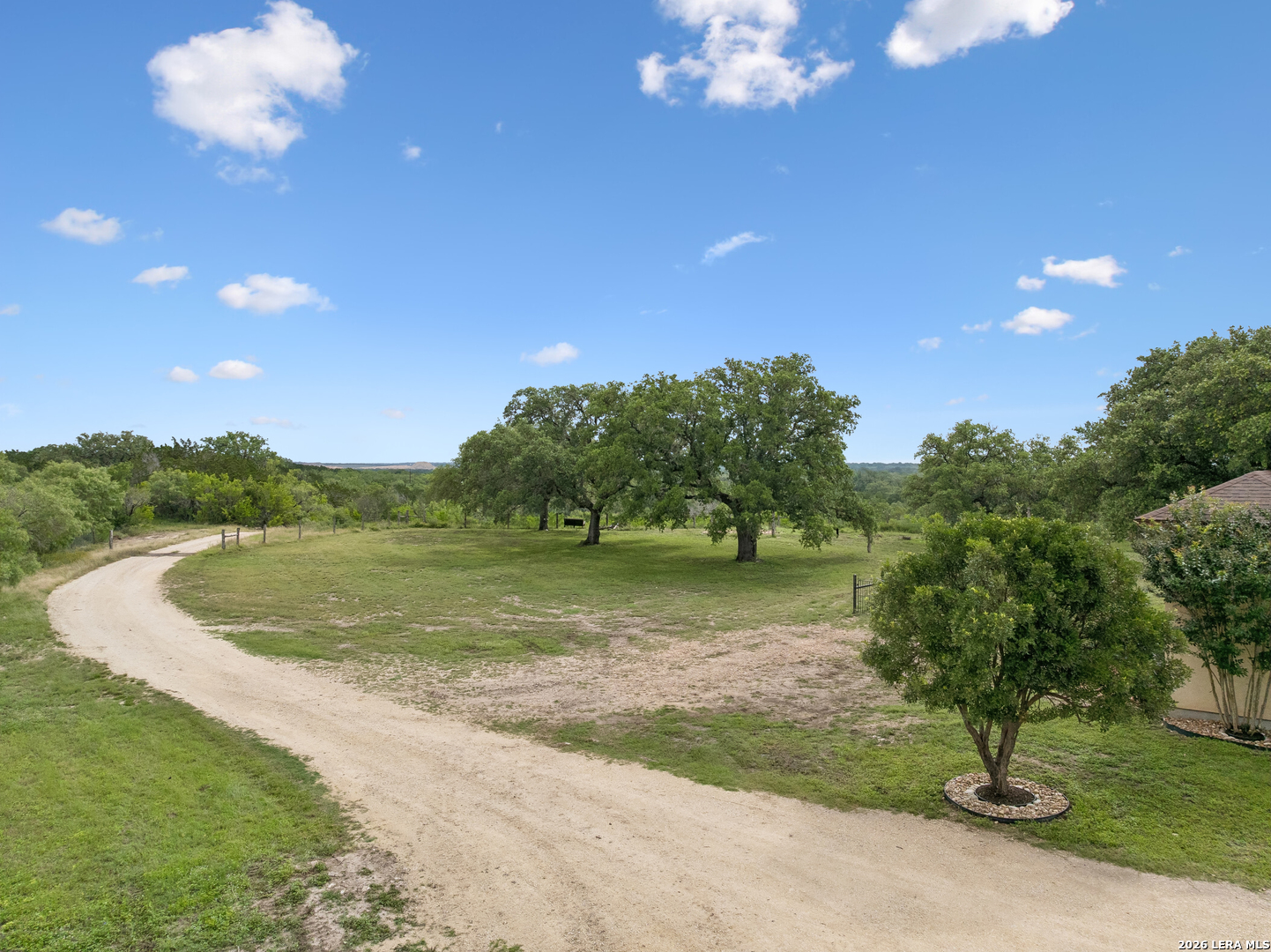 741 County Road 351 Hondo TX 78861