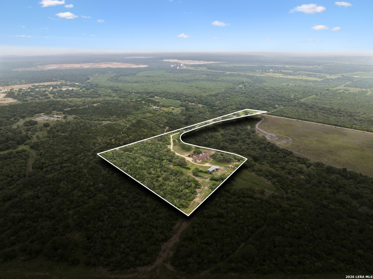741 County Road 351 Hondo TX 78861