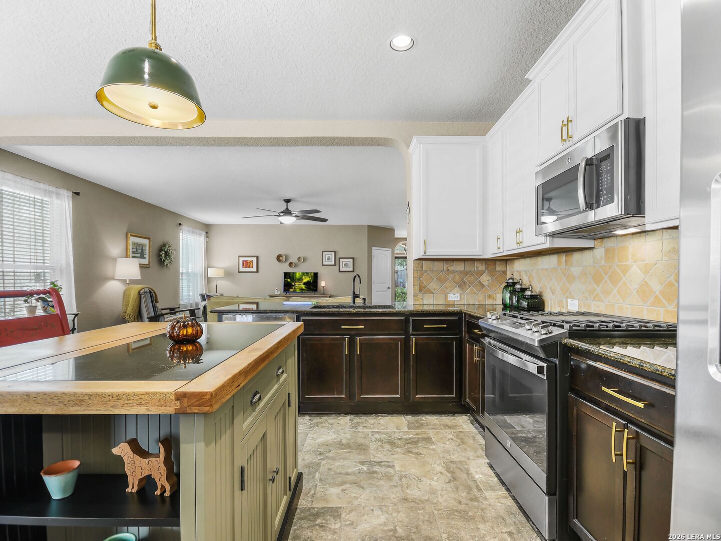 5947 Akin Place San Antonio TX 78261