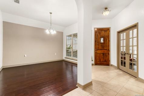 1703 Nightshade San Antonio TX 78260