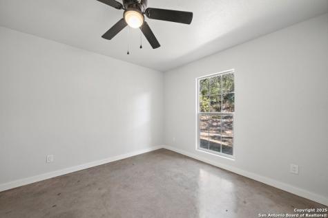 1316 Lonesome Canyon Lake TX 78133
