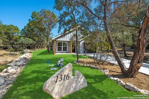 1316 Lonesome Canyon Lake TX 78133
