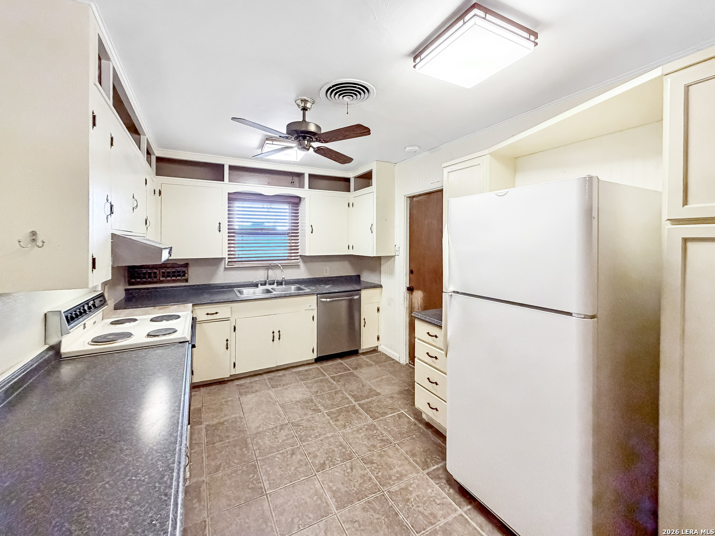 919 Elkhorn Drive San Antonio TX 78218