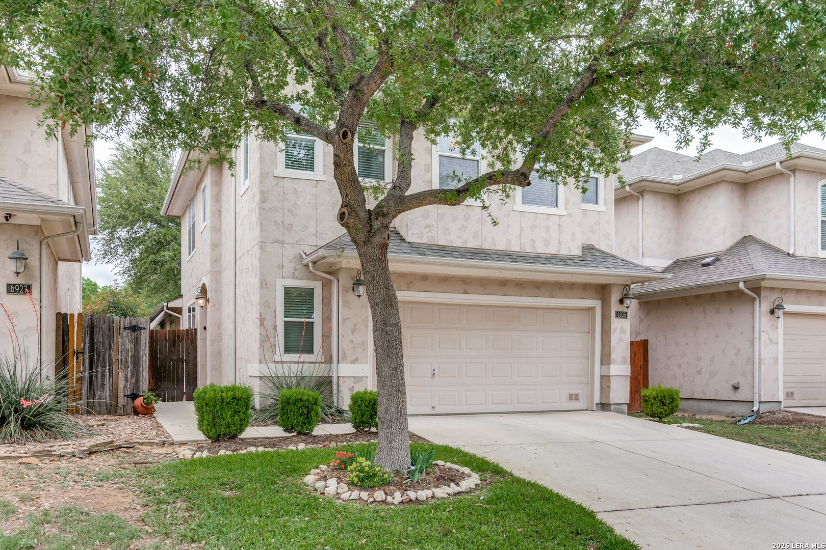 6925 Abbey Falls San Antonio TX 78249