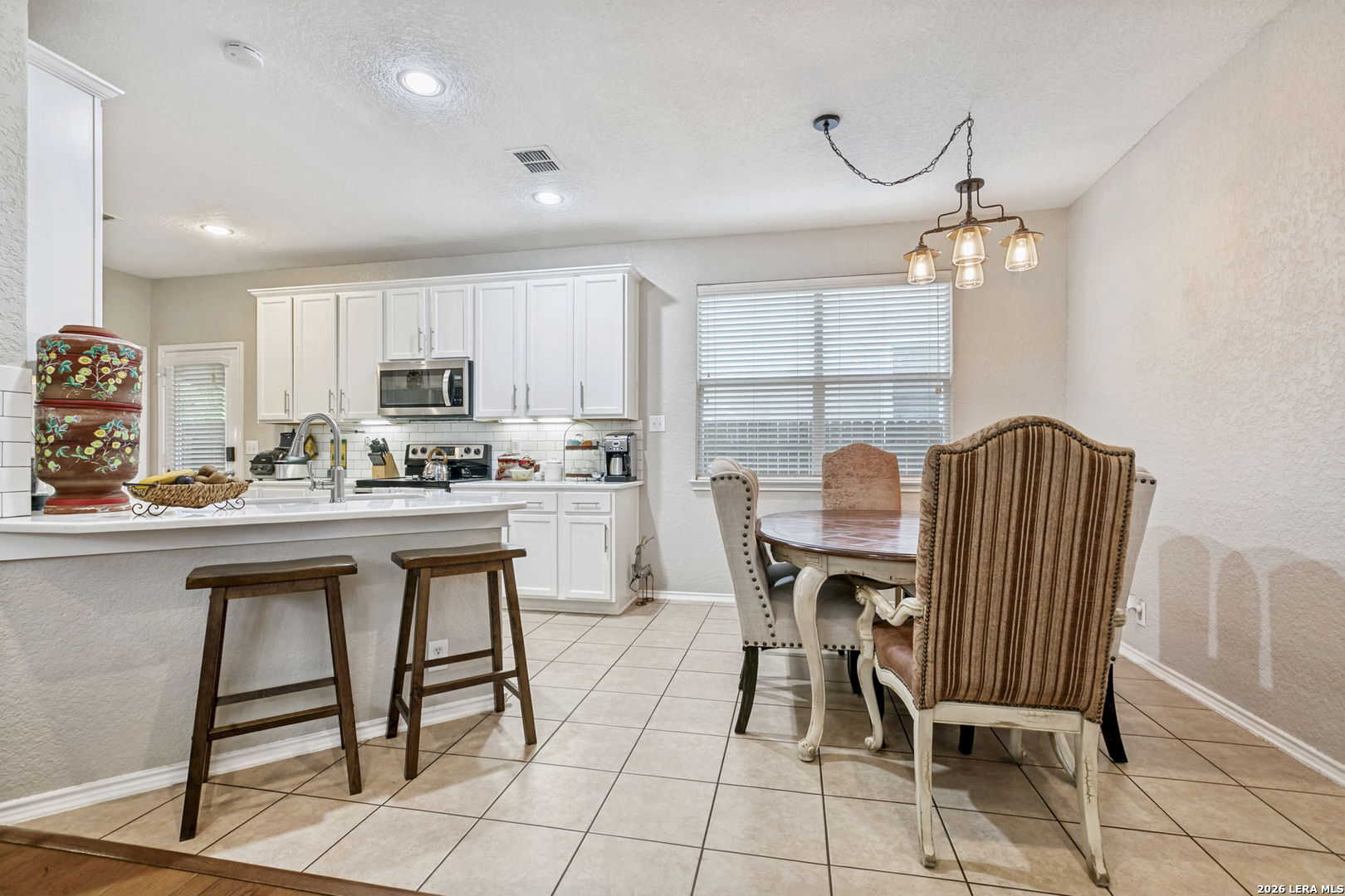 6925 Abbey Falls San Antonio TX 78249
