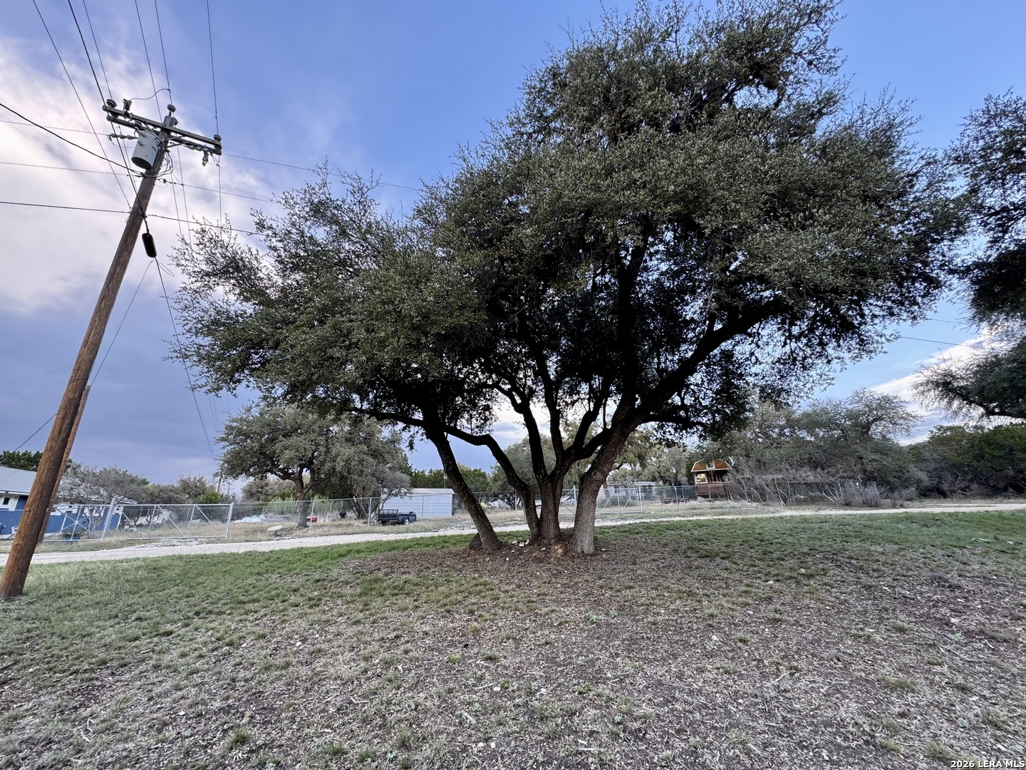 406 Kruse Loop Lakehills TX 78063