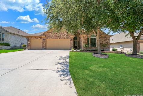 427 Redbird Chase San Antonio TX 78253