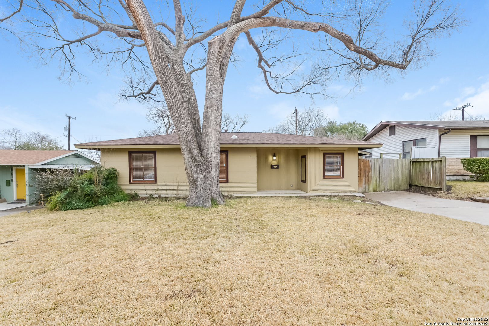 614 Byrnes Drive San Antonio TX 78209